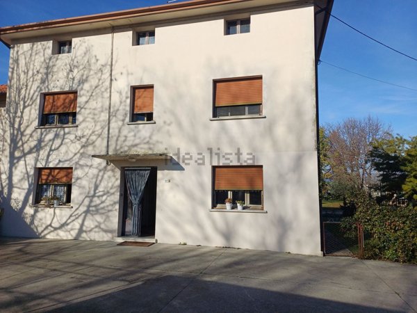 casa indipendente in vendita a Fiume Veneto in zona Pescincanna