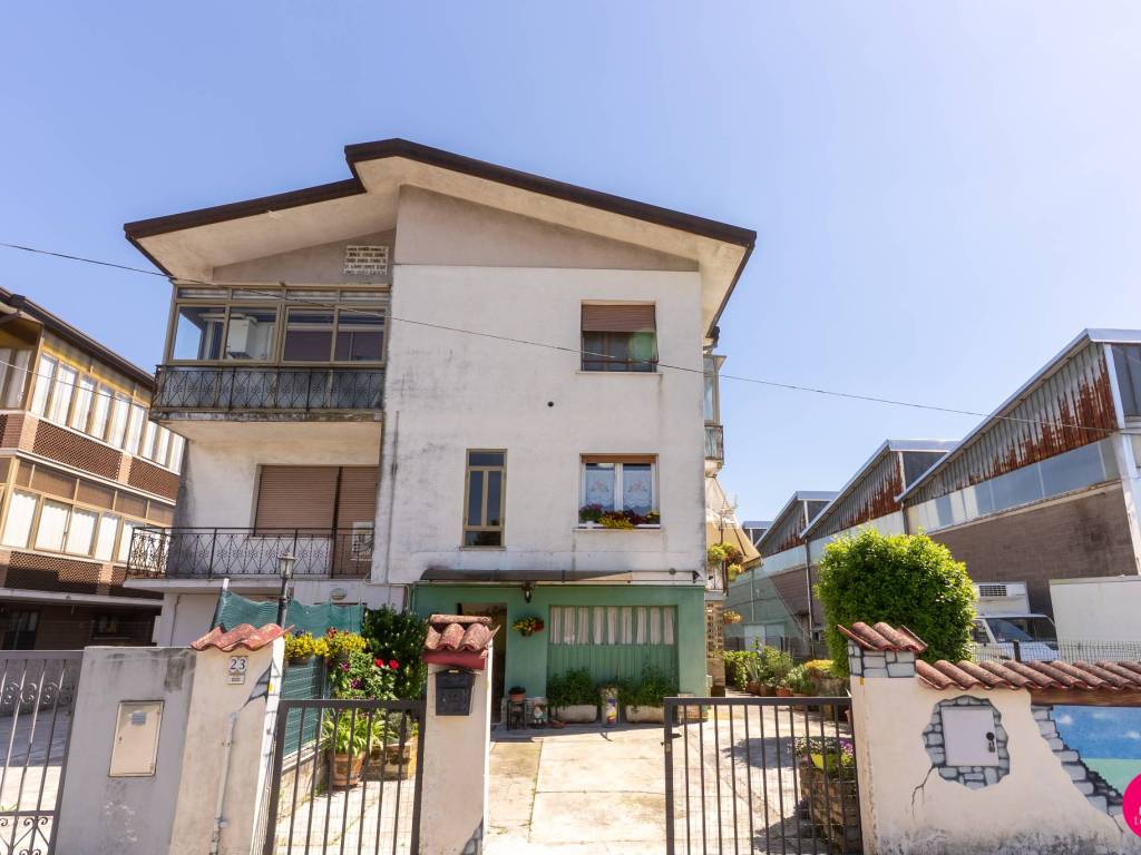 appartamento in vendita a Fiume Veneto