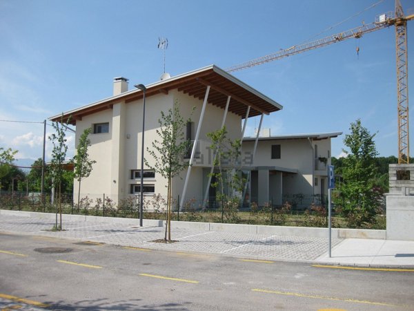 casa indipendente in vendita a Fiume Veneto
