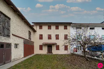 casale in vendita a Fiume Veneto in zona Praturlone