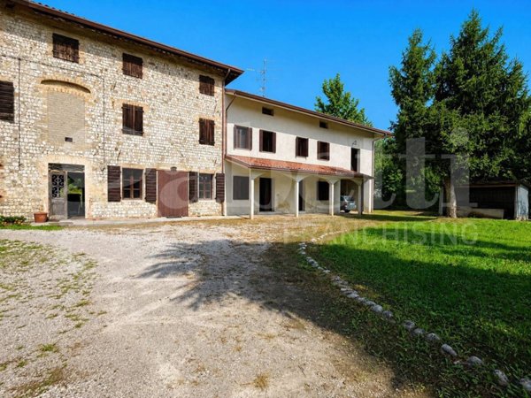 casa indipendente in vendita a Fiume Veneto in zona Bannia