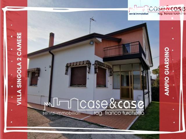 casa indipendente in vendita a Fontanafredda