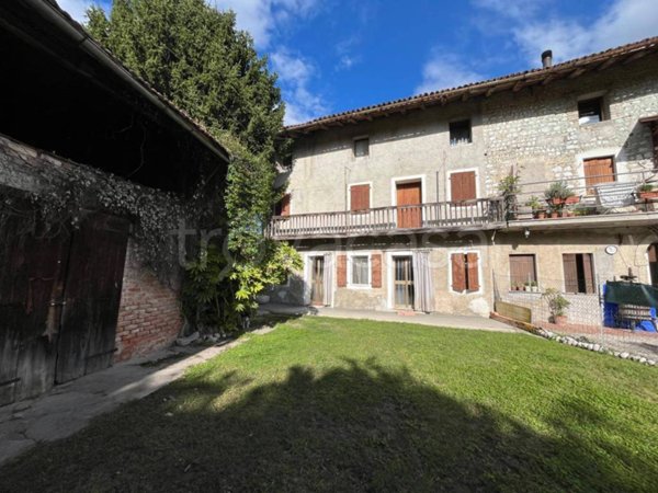 casa indipendente in vendita a Fontanafredda in zona Vigonovo