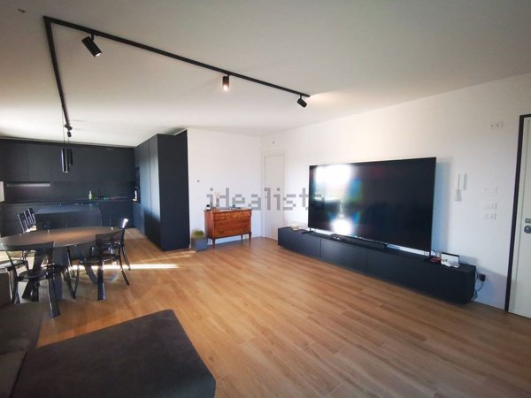 casa indipendente in vendita a Fontanafredda