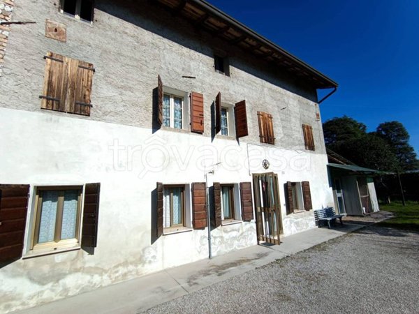 casa indipendente in vendita a Fontanafredda