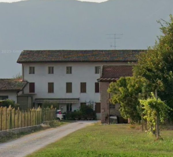 casa indipendente in vendita a Fontanafredda