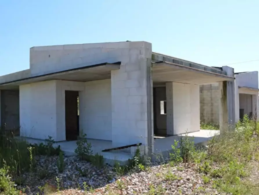 casa indipendente in vendita a Fontanafredda