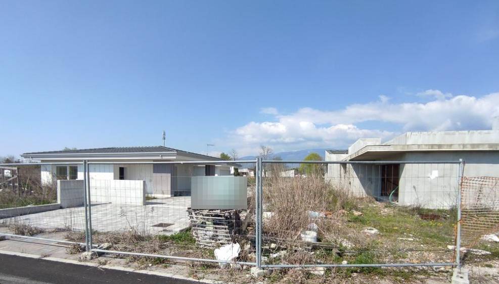 casa indipendente in vendita a Fontanafredda