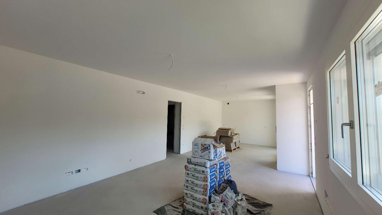 casa indipendente in vendita a Fontanafredda