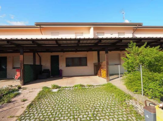 casa indipendente in vendita a Fontanafredda