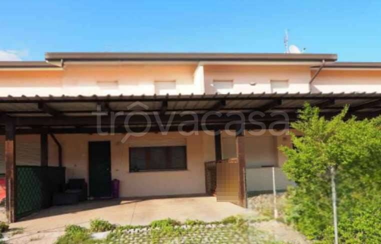 casa indipendente in vendita a Fontanafredda