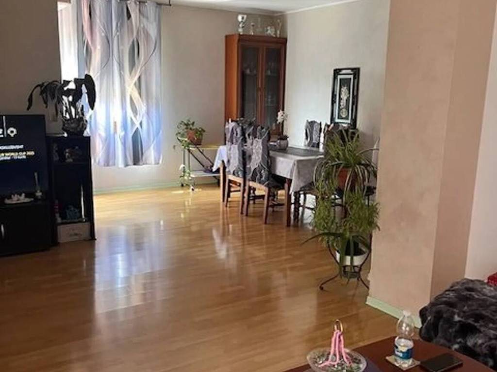 casa indipendente in vendita a Fontanafredda