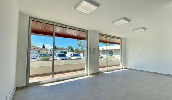 ufficio in vendita a Fontanafredda