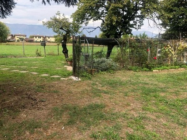 bifamiliare in vendita a Fontanafredda