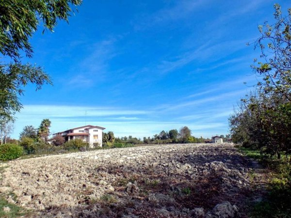 terreno agricolo in vendita a Fontanafredda