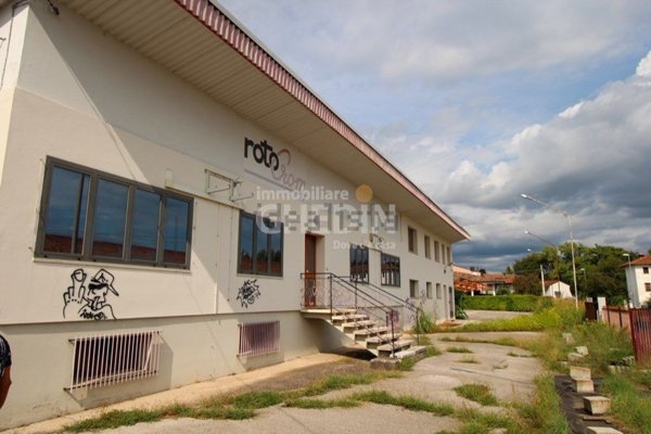 capannone in vendita a Fontanafredda