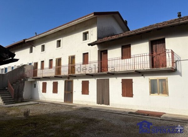 casa indipendente in vendita a Fontanafredda in zona Ranzano