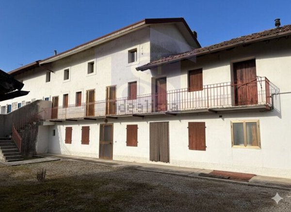 casa indipendente in vendita a Fontanafredda in zona Ranzano