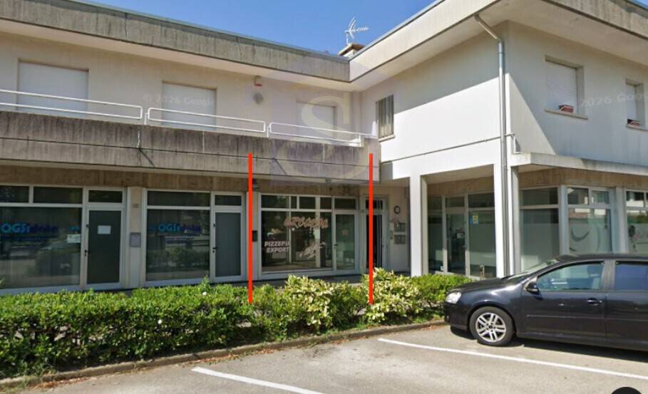 negozio in vendita a Fontanafredda in zona Vigonovo