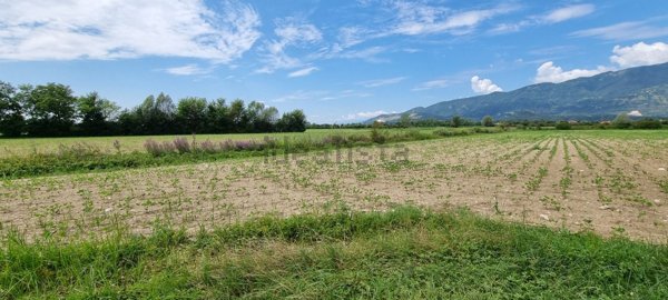 terreno agricolo in vendita a Fontanafredda in zona Nave