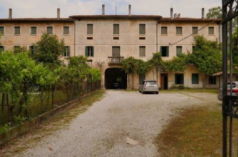 appartamento in vendita a Fontanafredda in zona Vigonovo