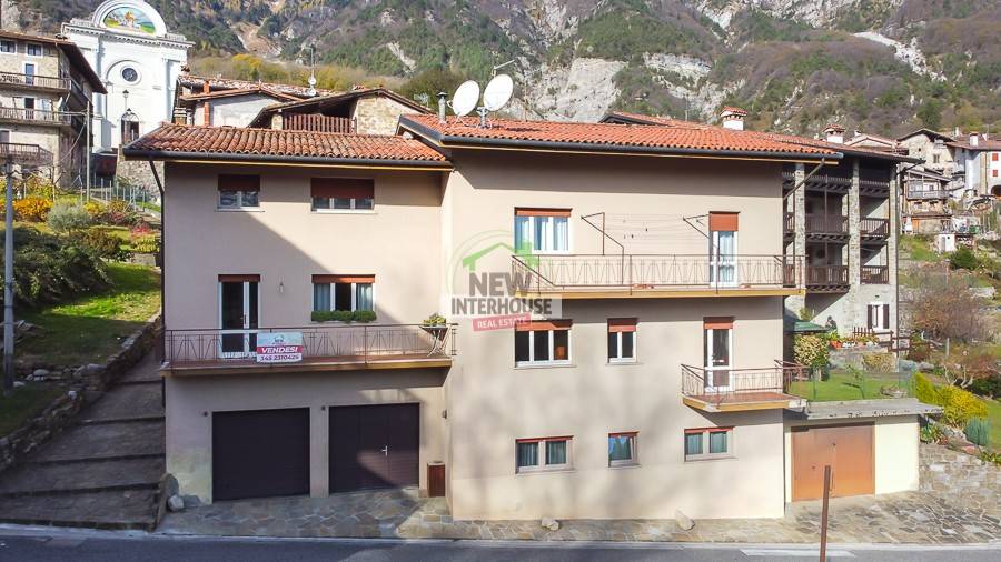 casa indipendente in vendita a Frisanco in zona Poffabro