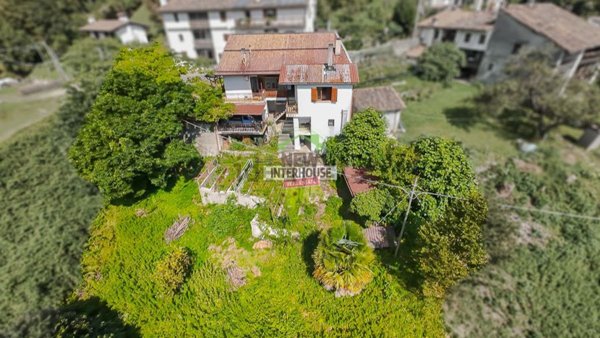casa indipendente in vendita a Frisanco