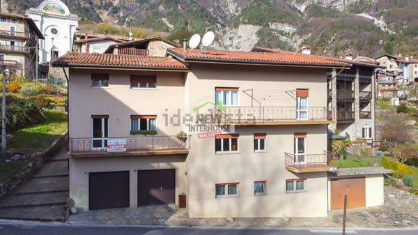 appartamento in vendita a Frisanco in zona Poffabro