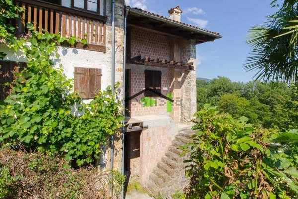casa indipendente in vendita a Frisanco