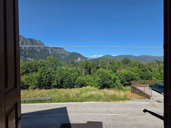 casa indipendente in vendita a Frisanco