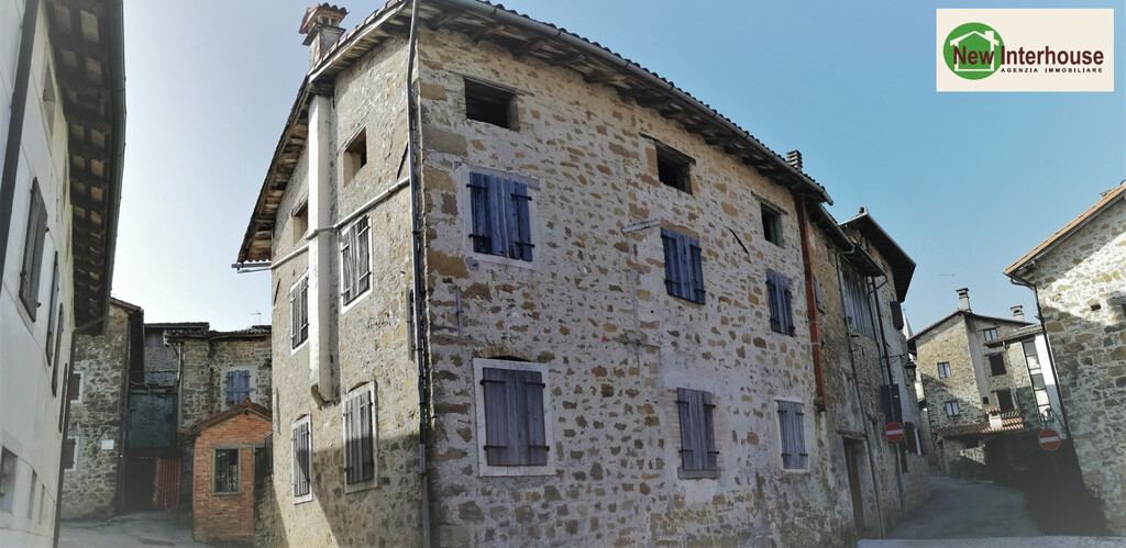 appartamento in vendita a Frisanco