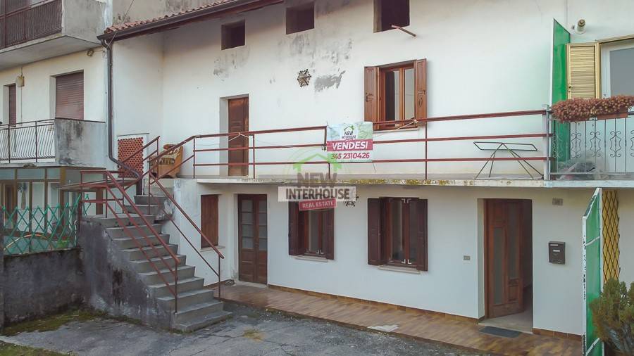 casa indipendente in vendita a Maniago