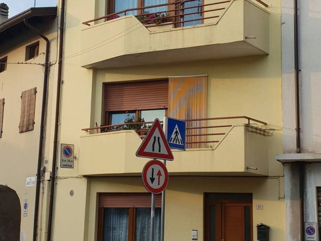 casa indipendente in vendita a Maniago