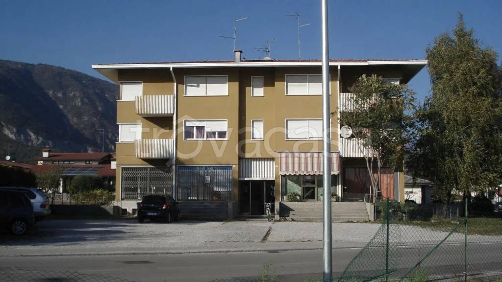 negozio in vendita a Maniago