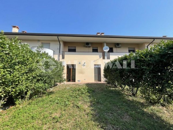 casa indipendente in vendita a Maniago