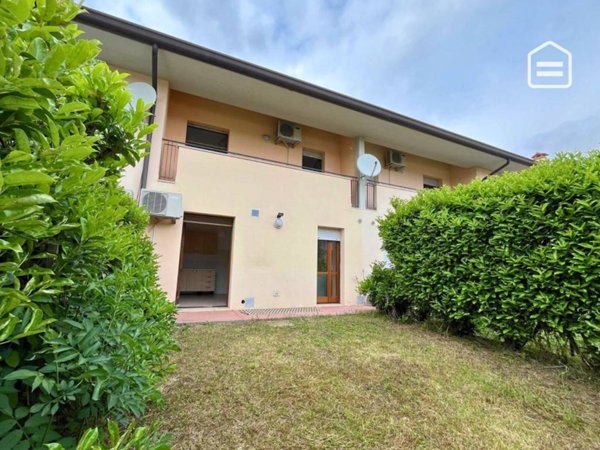 casa indipendente in vendita a Maniago