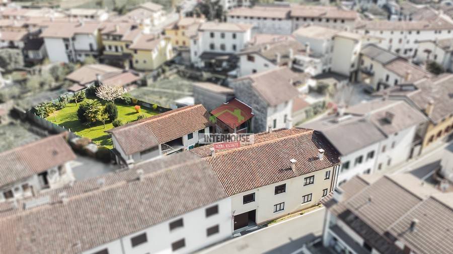casa indipendente in vendita a Maniago