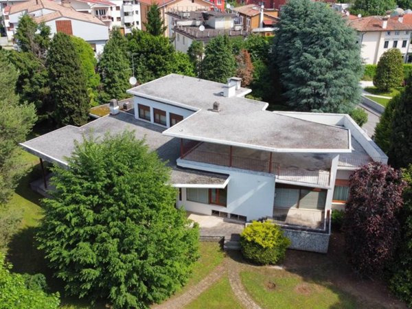 casa indipendente in vendita a Maniago
