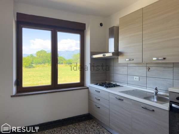 casa indipendente in vendita a Maniago in zona Campagna