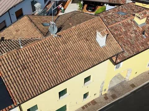 casa indipendente in vendita a Maniago