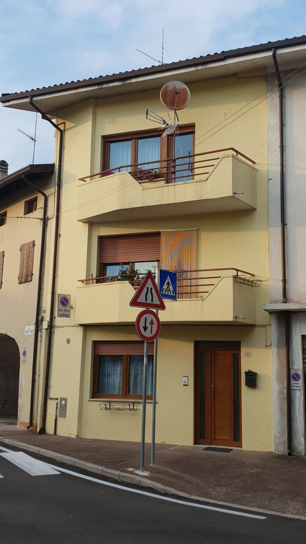 casa indipendente in vendita a Maniago