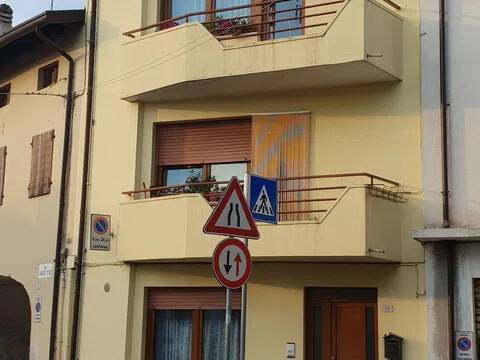casa indipendente in vendita a Maniago