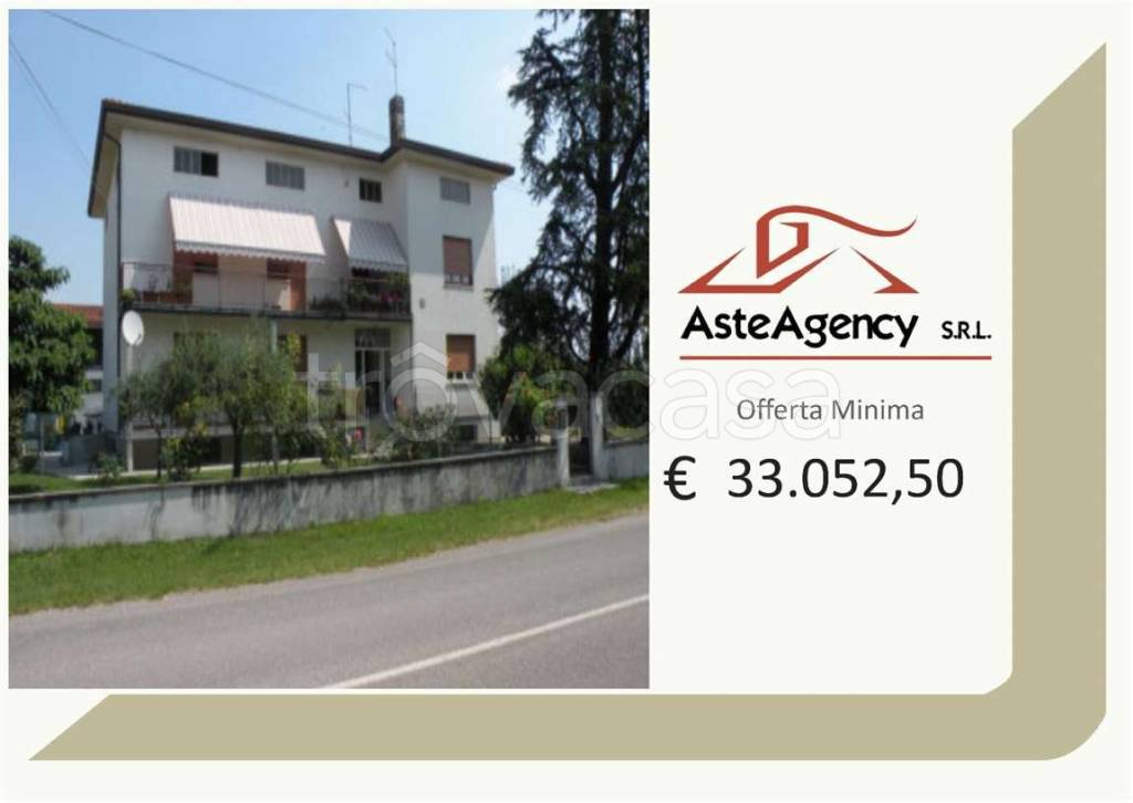 appartamento in vendita a Maniago in zona Campagna