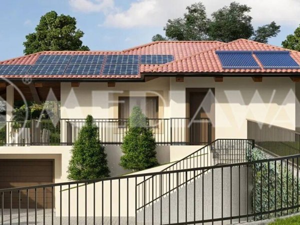 casa indipendente in vendita a Maniago