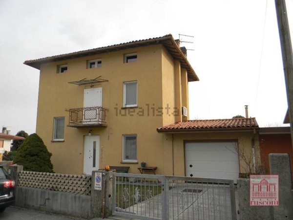 casa indipendente in vendita a Maniago