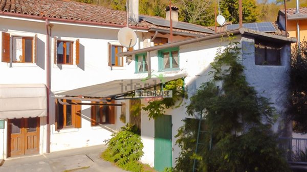 casa indipendente in vendita a Maniago