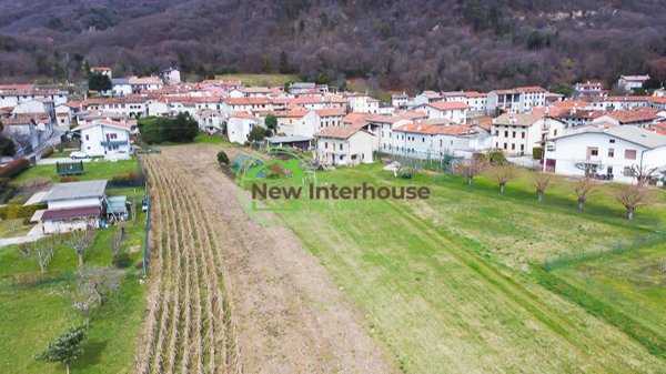 terreno agricolo in vendita a Maniago