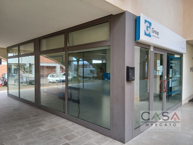 negozio in vendita a Maniago