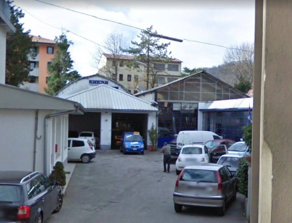 locale commerciale in vendita a Maniago