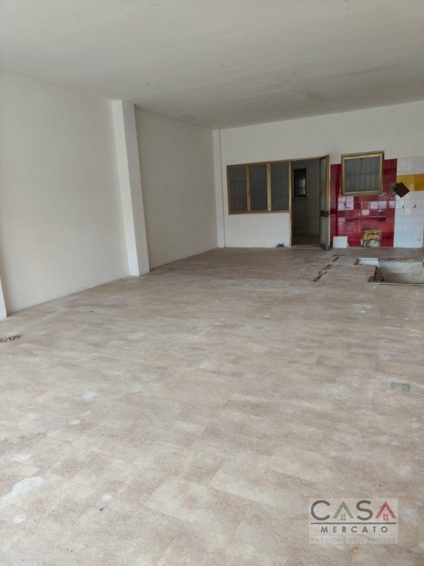 negozio in vendita a Maniago